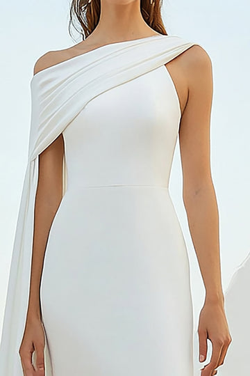 Robe longue de graduation cape à une épaule fourreau blanc